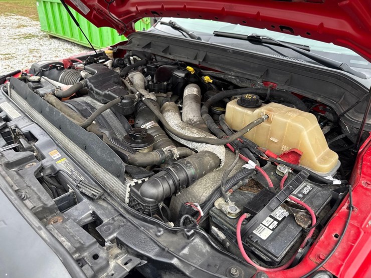 2015-ford-f550-xl-sd-image-13