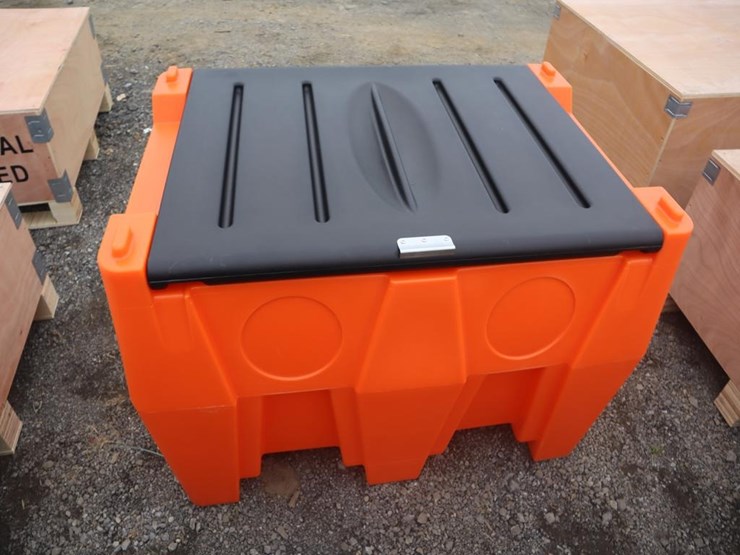 116-gas-poly-fuel-tank-image-4