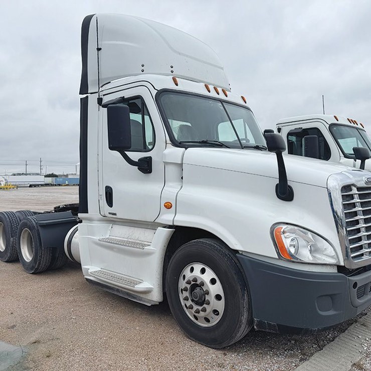 2017 FREIGHTLINER CASCADIA 125 EVOLUTION