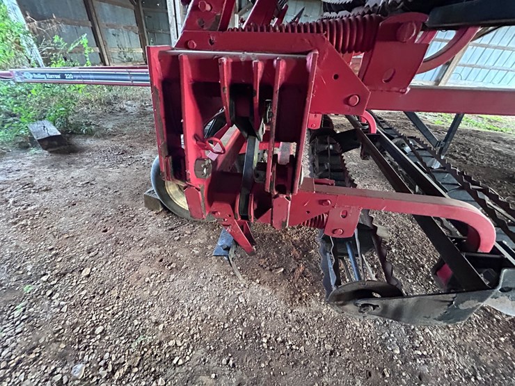 unverferth-rolling-harrow-220-image-15