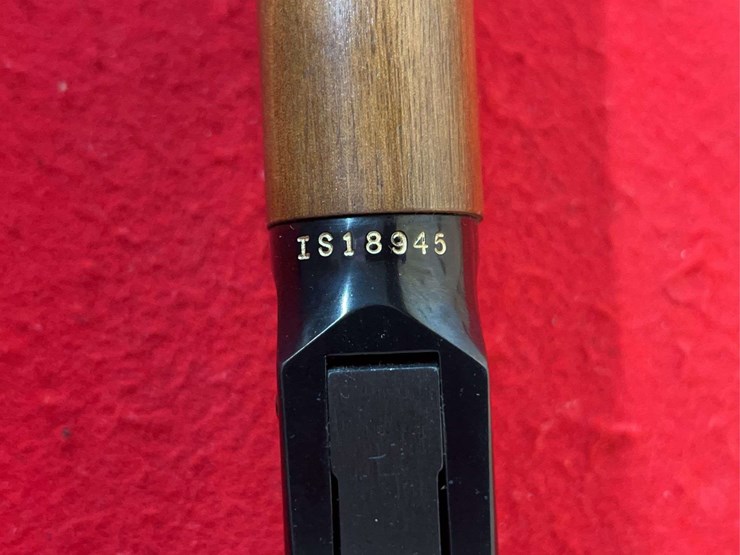 commemorative-winchester-model-94-illinois-sequicentennial-.30-30-lever-action-rifle-image-14
