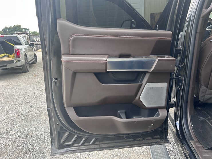 2024-ford-f350-image-14