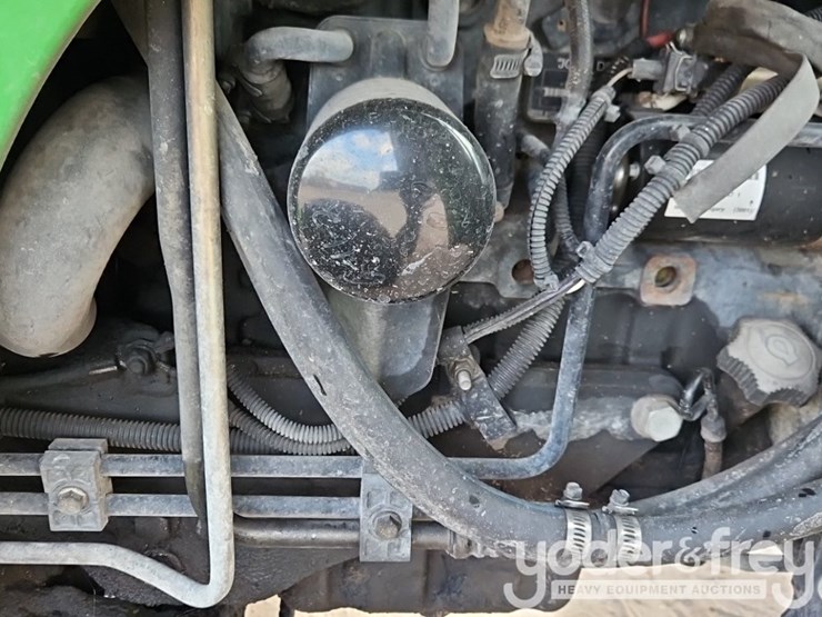 2012-john-deere-4520-image-18
