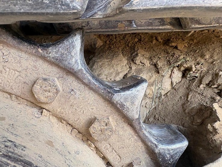 2001-caterpillar-d5c-xl-image-14