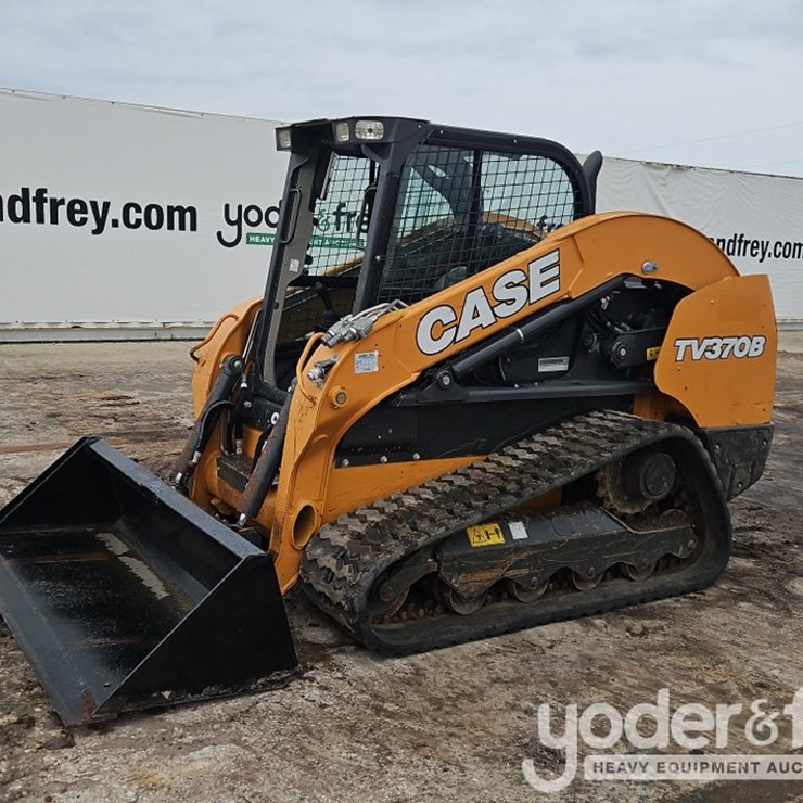 2022 CASE TV370B