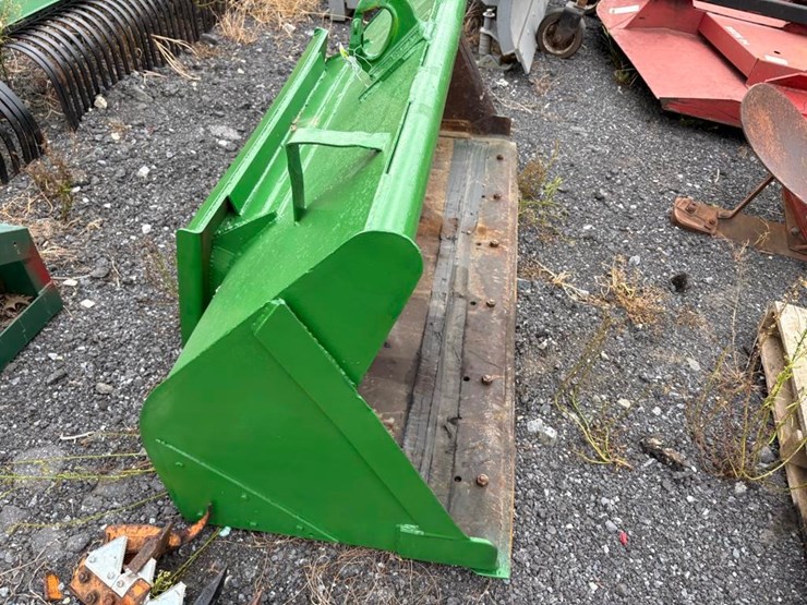 john-deere-bucket-image-3