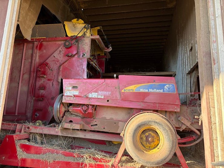 new-holland-bc5070-image-15