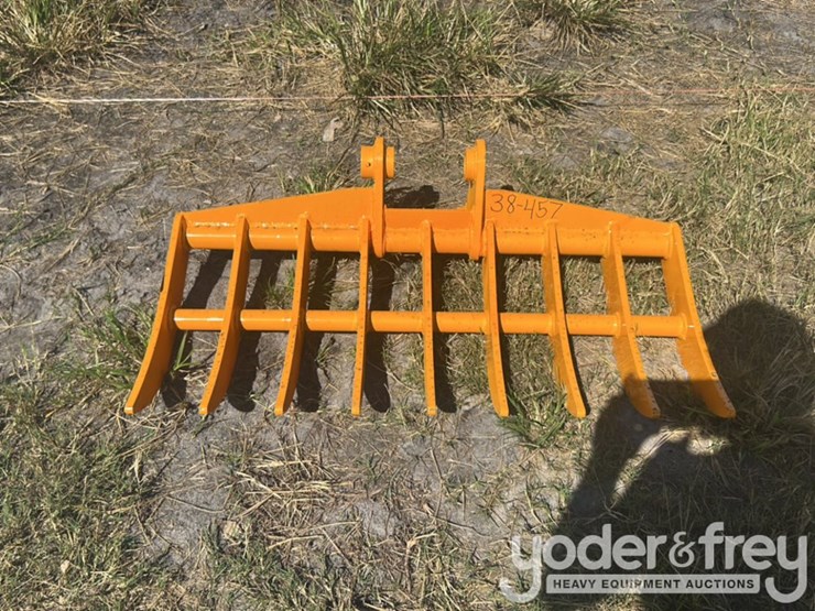 caterpillar-303-image-5