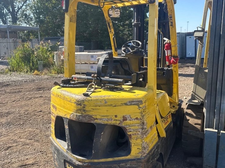 hyster-co-triple-mast-lp-forklift-model-70-image-6