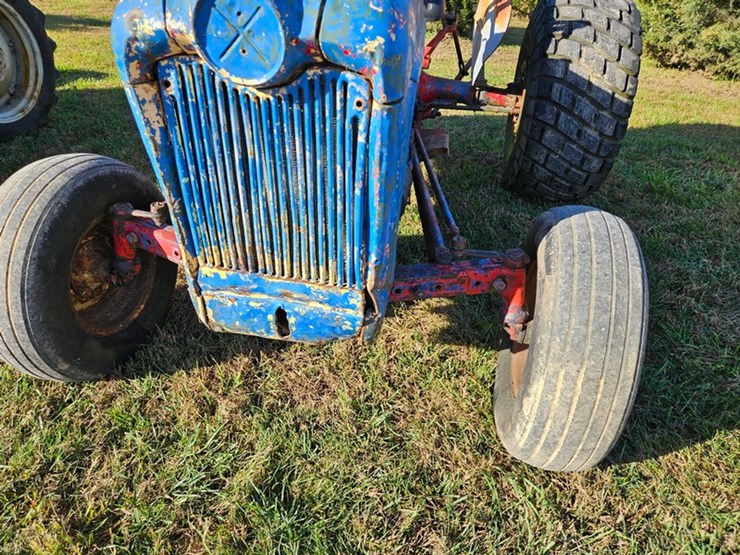ford-800-image-9