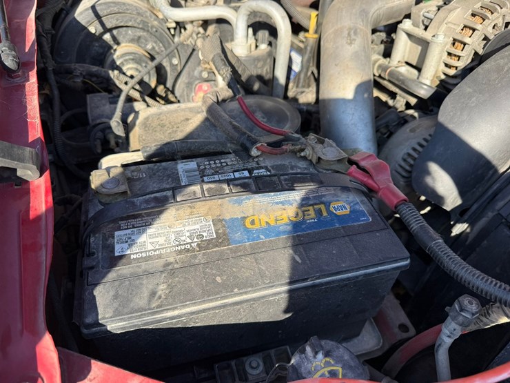 2004-ford-f550-image-44