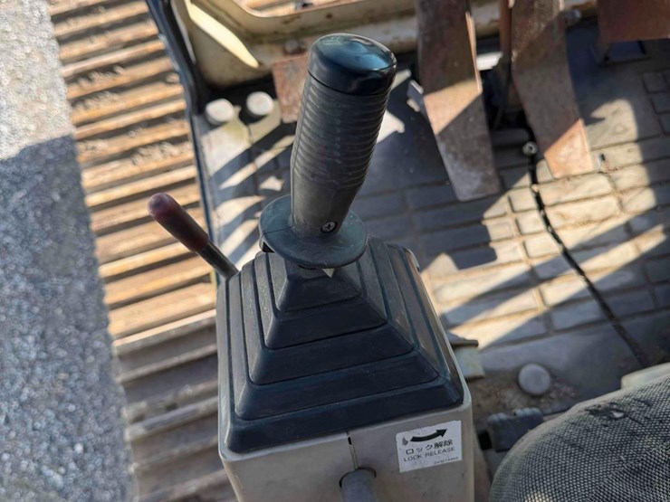 kobelco-sk200-lc-image-25