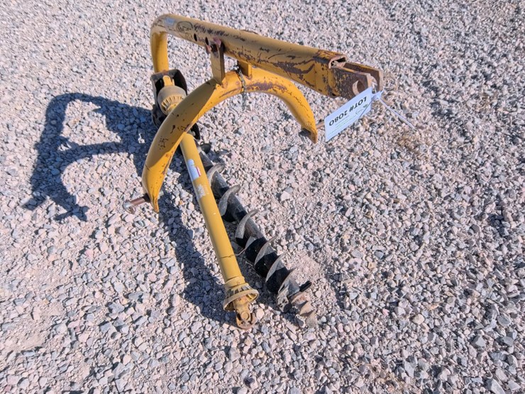 #2080-•-speeco-3-point-post-hole-digger-image-1