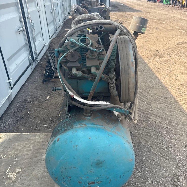CompAir Kellogg Co Horizontal Air Compressor
