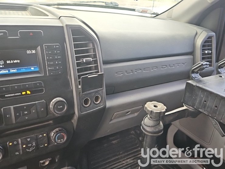 2018-ford-f550-image-25