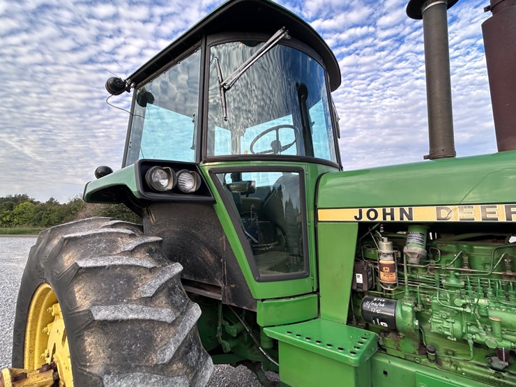 john-deere-4440-image-25