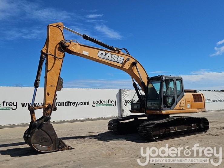 2015-case-cx210c-image-1