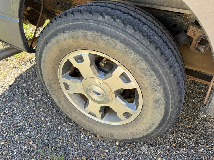 2009-ford-f150-image-16