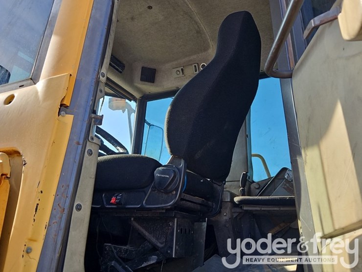 volvo-a25d-image-26