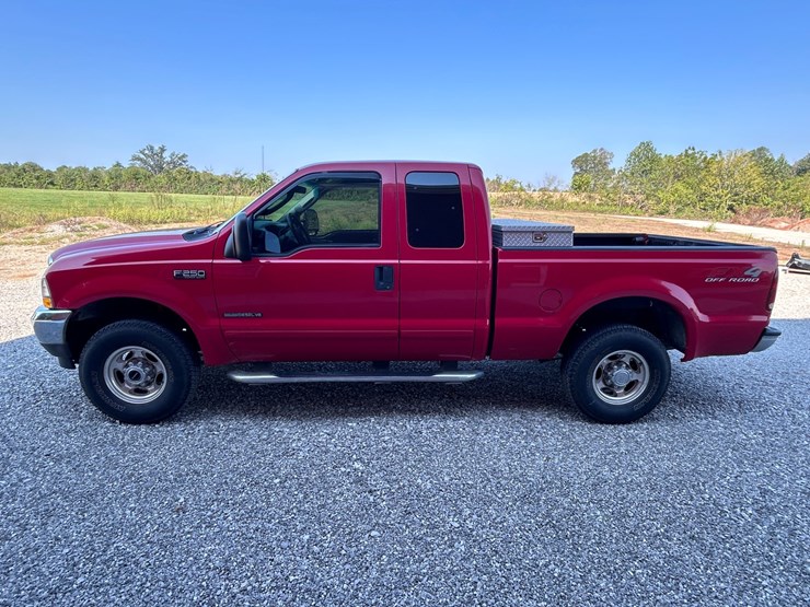 2003-ford-f250-lariat-image-3