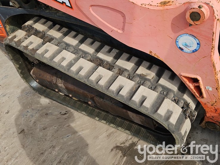 2016-kubota-svl75-2-image-11