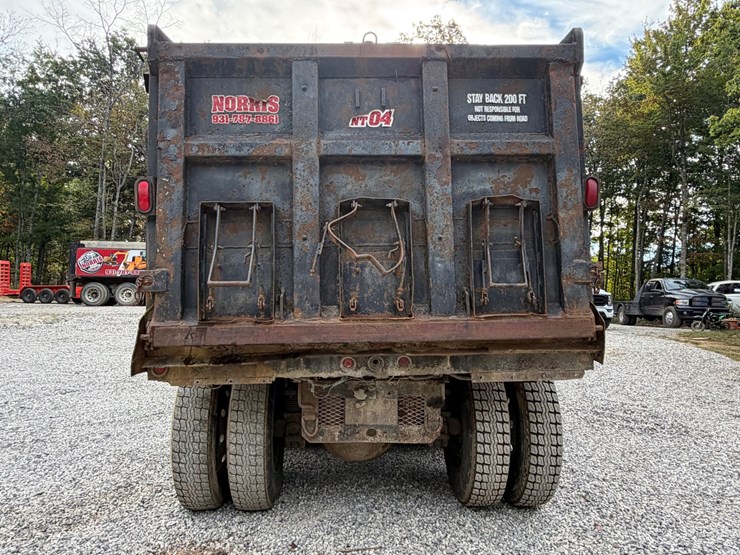 #59-•-1999-volvo-tri-axle-dump-truck-image-8