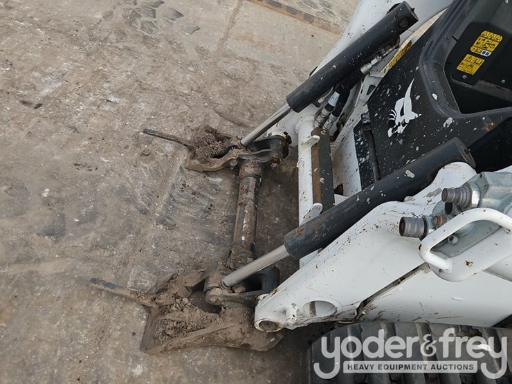 2022-bobcat-t62-image-12