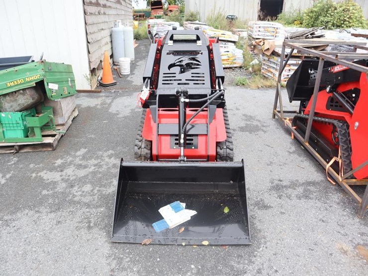 sdlanch-ssl200-skid-steer-loader-image-3