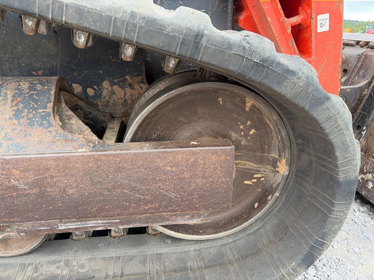 kubota-svl95-2s-image-10