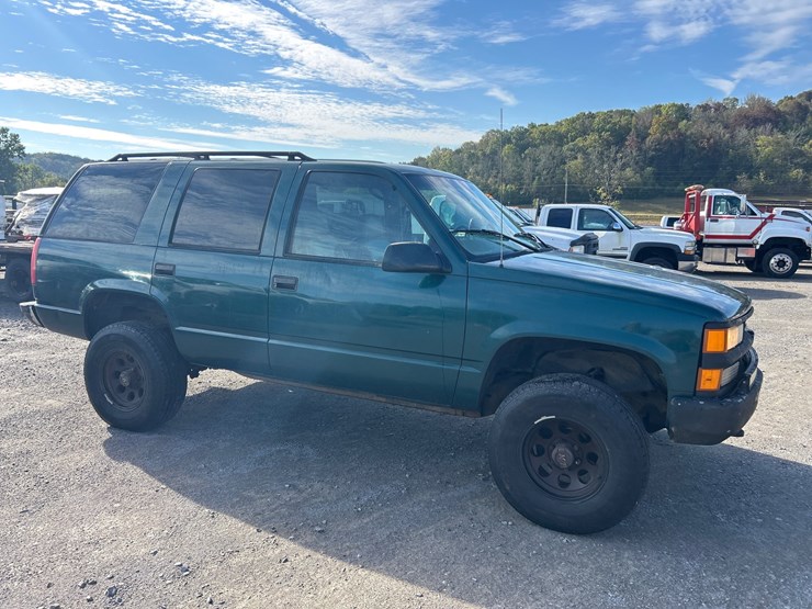 1997-chevrolet-tahoe-image-5