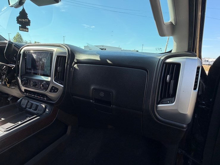 #49-•-2018-gmc-sierra-slt-pickup-truck-image-30