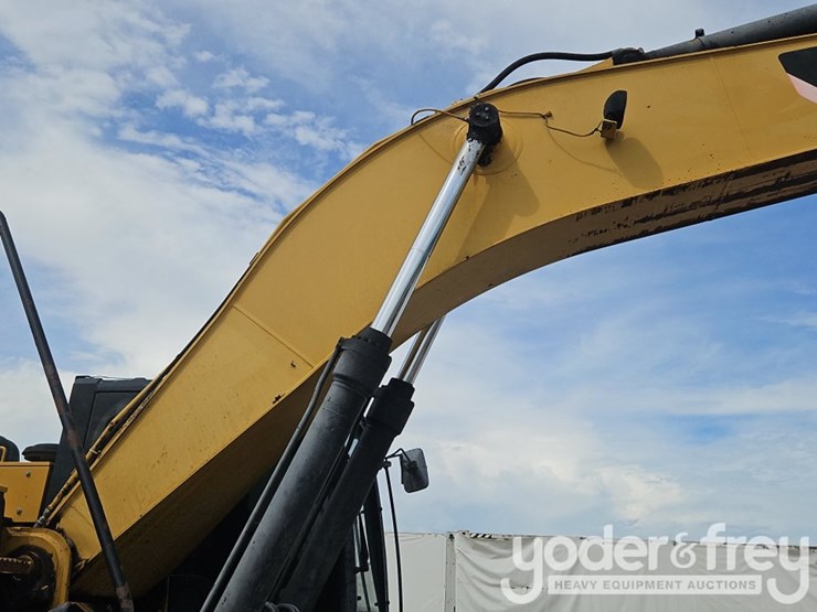 2014-caterpillar-329el-image-14