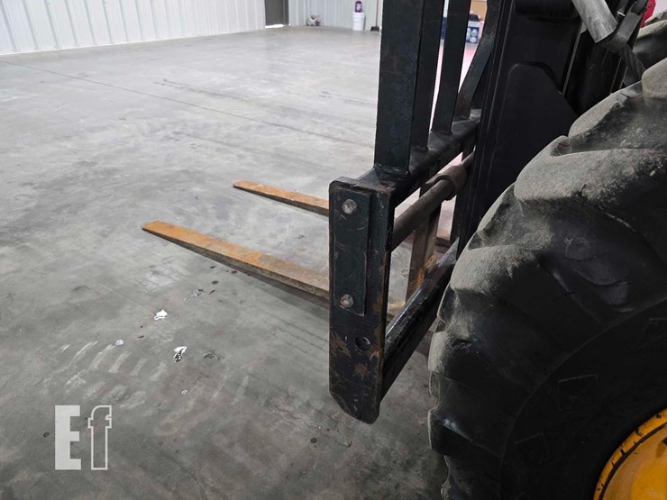 2020-jcb-930-image-12