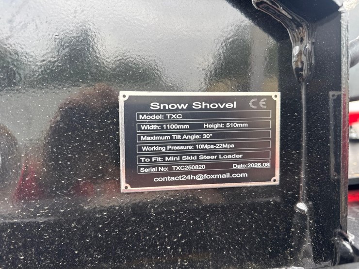 new-giyi-co-mini-stand-on-skidloader-snow-blade-model-txc-image-2