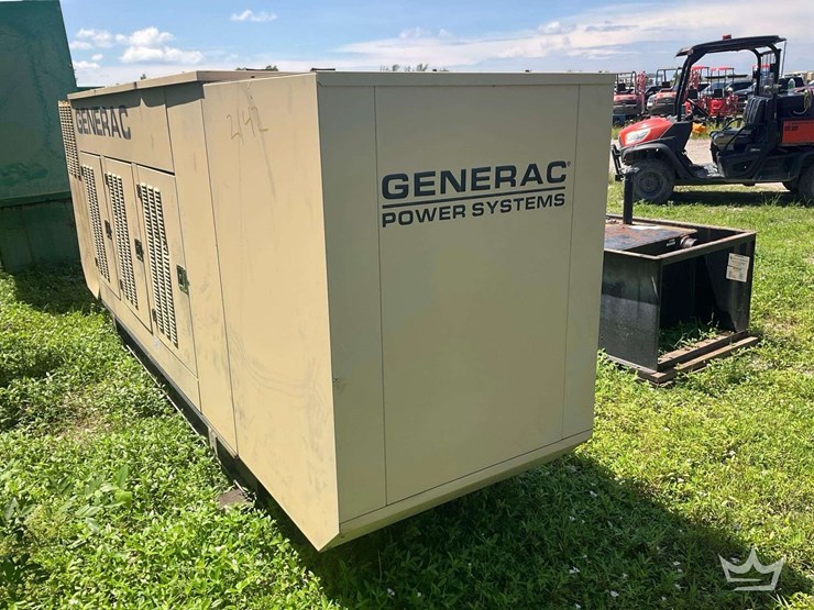 2008-generac-sd135-135kw-standby-diesel-generator-w/-base-fuel-tank-image-3