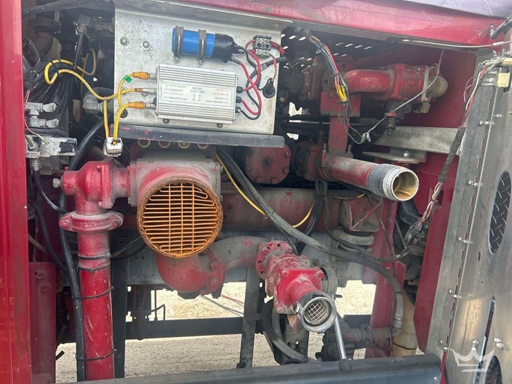 2003-pierce-4x4-rescue-pumper-fire-truck-image-38