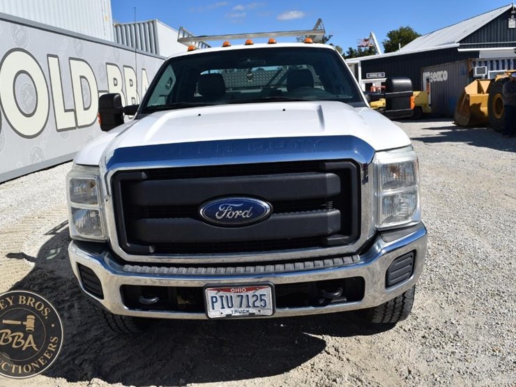 2015-ford-f350-sd-image-21