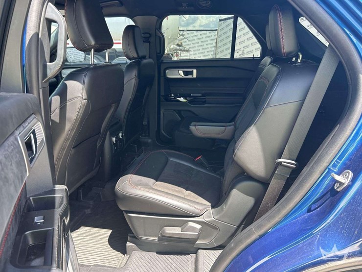 2023-ford-explorer-image-20