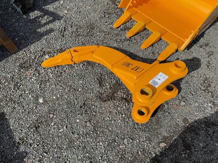 caterpillar-305-image-2