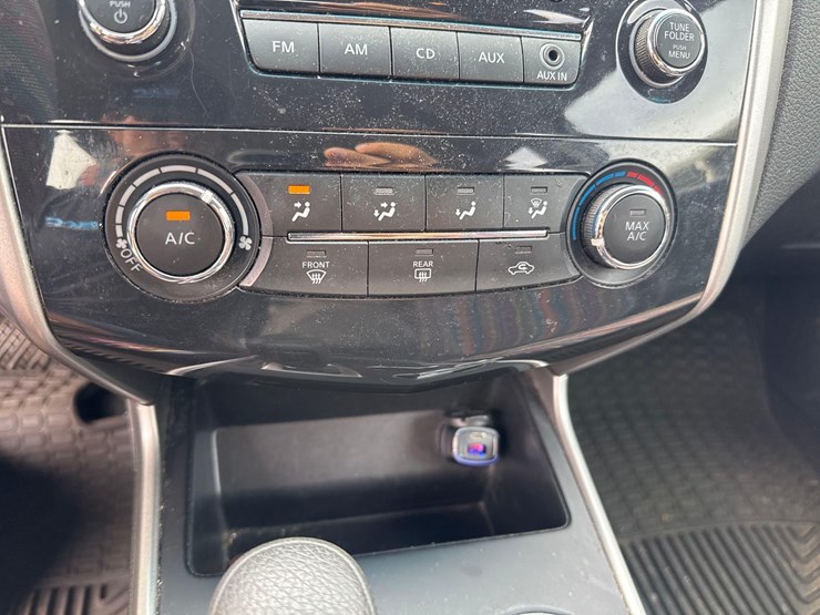 2015-nissan-altima-passenger-car-image-20