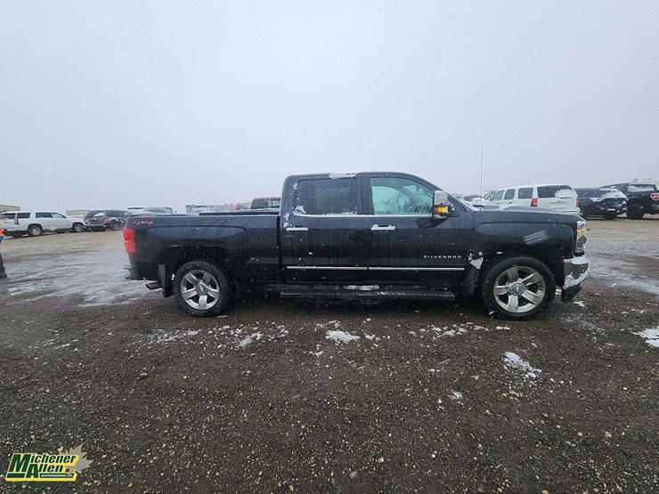 2018-chevrolet-silverado-1500-image-31