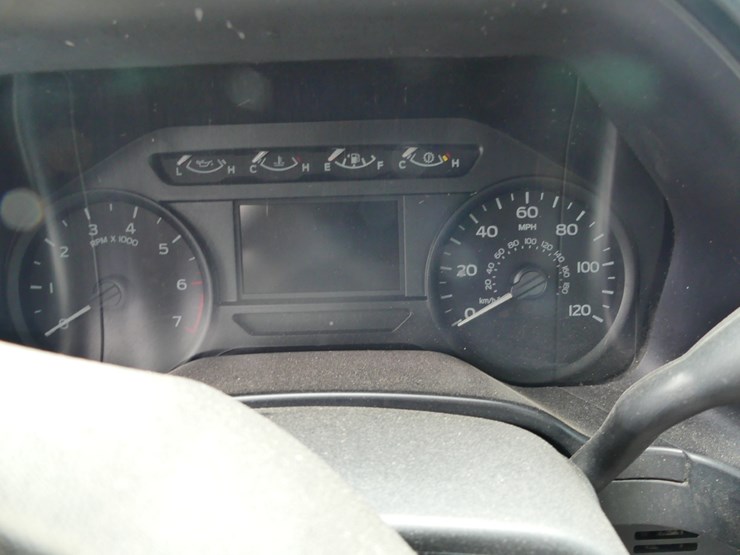 2019-ford-f150-xl-image-14