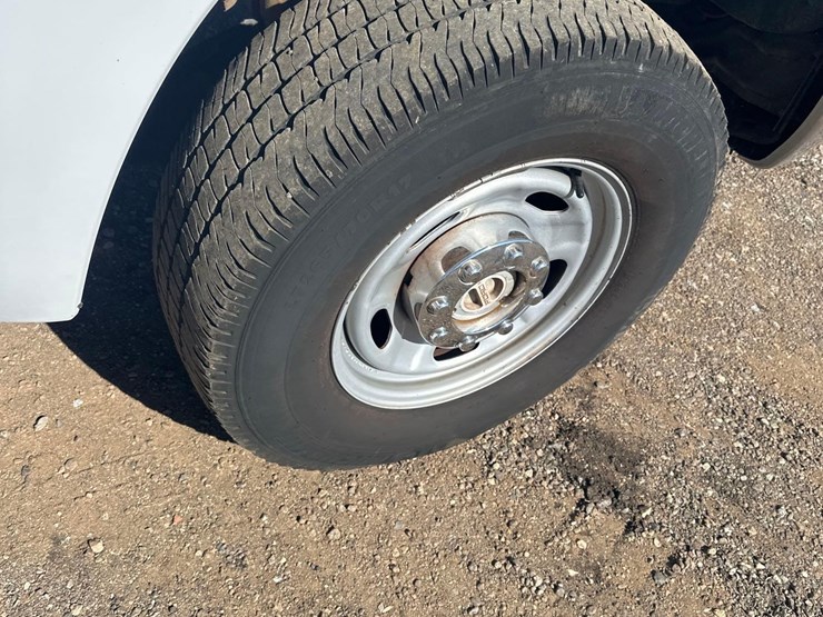 2015-ford-f250-image-14