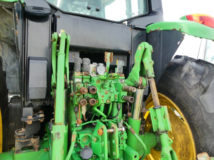 john-deere-6130m-image-7