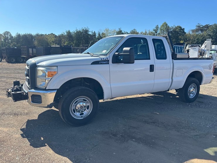2015-ford-f250-image-1
