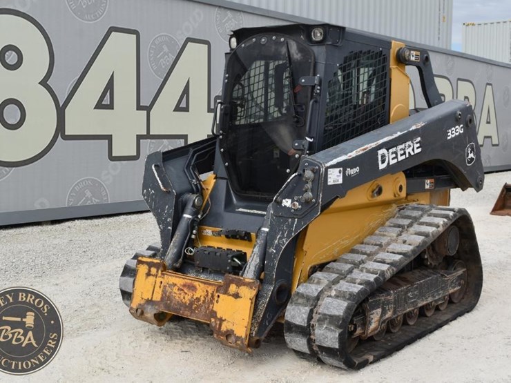 2018-deere-333g-image-1