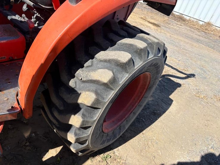 kubota-l3301-image-11