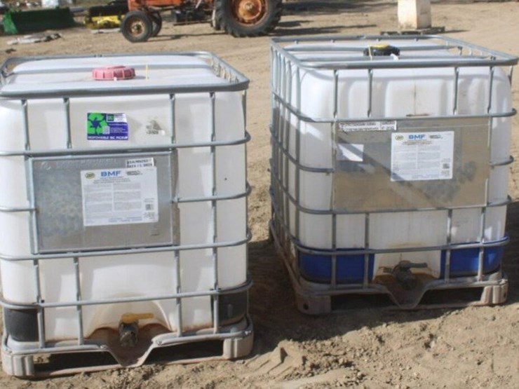 poly-tanks-in-cages-image-3