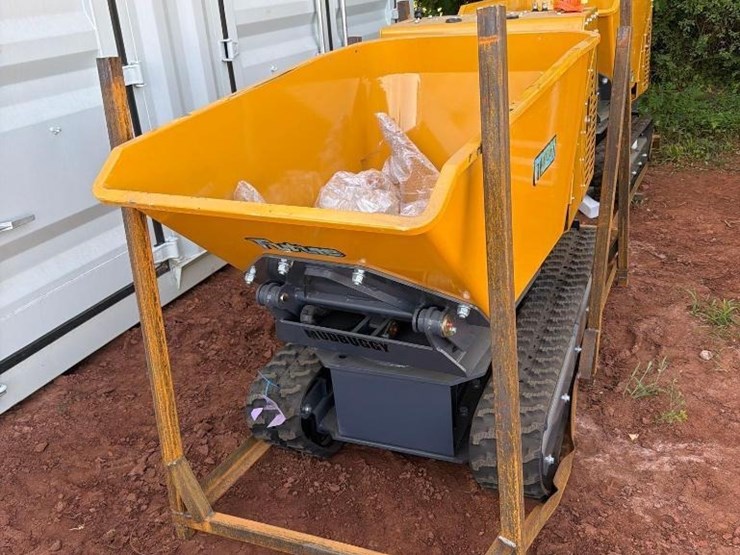 2025-future-tracked-mud-buggy-image-3