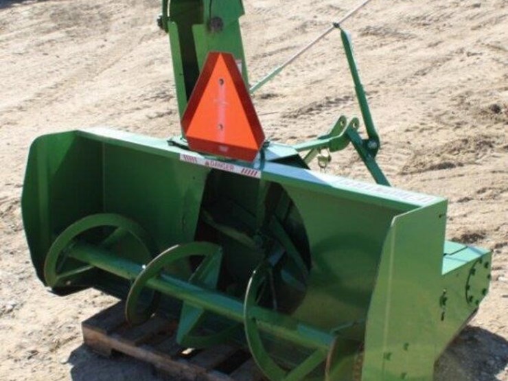 frontier-snow-blower-image-11